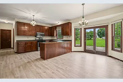 1207 David A Barry Drive, Shorewood, IL 60404 - Photo 9