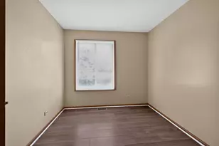 1371 Andover Dr, Aurora, IL 60504 - Photo 19