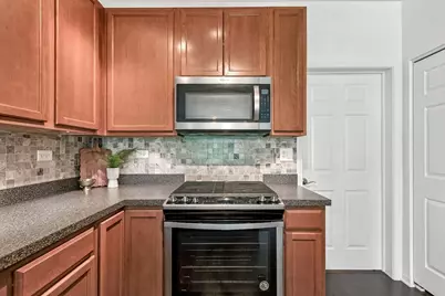 1248 Chesterton Drive, Volo, IL 60020 - Photo 11