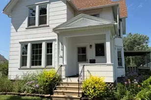 1206 Washington St, Mendota, IL 61342 - Photo 1