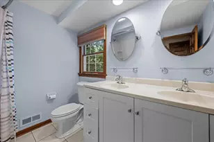 1846 Allen Ln, Saint Charles, IL 60174 - Photo 21