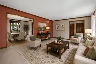1846 Allen Ln, Saint Charles, IL 60174 - Photo 5