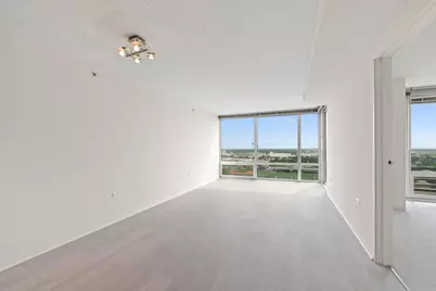 9715 Woods Drive #1505, Skokie, IL 60077 - Photo 11