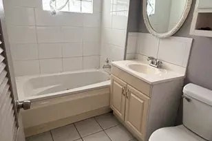 554 W 116th St, Chicago, IL 60628 - Photo 3