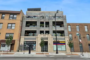 5137 N Lincoln Ave, Chicago, IL 60625 - Photo 1
