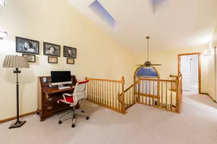 337 Kresswood Dr, West Chicago, IL 60185 - Photo 21