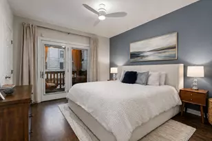 2039 W Crystal St, Chicago, IL 60622 - Photo 11