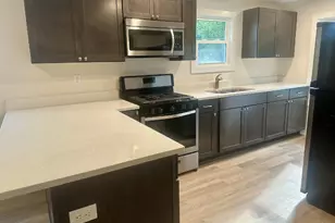481 N Cottage Ave, Kankakee, IL 60901 - Photo 3