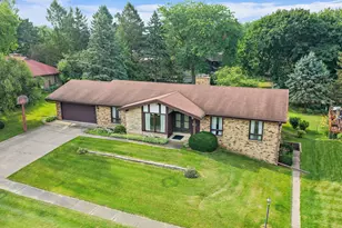 318 Laurel Ln, Dekalb, IL 60115 - Photo 33