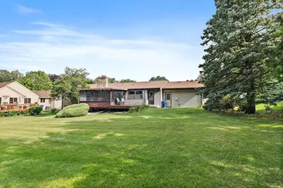 318 Laurel Lane, Dekalb, IL 60115 - Photo 29