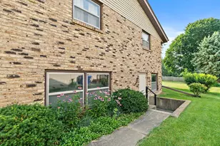 318 Laurel Ln, Dekalb, IL 60115 - Photo 31