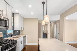 7241 Beloit Ave, Bridgeview, IL 60455 - Photo 3
