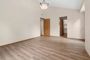 602 Country Ln, Des Plaines, IL 60016 - Photo 15