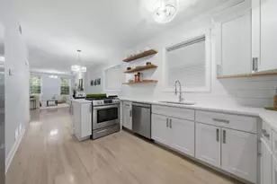 1457 W Fry St, Chicago, IL 60642 - Photo 13