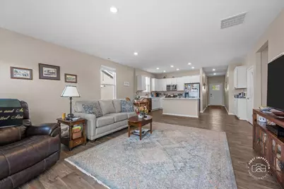 910 Darwin Street, North Aurora, IL 60542 - Photo 3