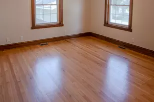 224 N Maple St, Gilman, IL 60938 - Photo 5