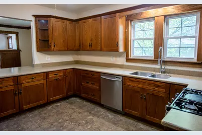 224 N Maple Street, Gilman, IL 60938 - Photo 9
