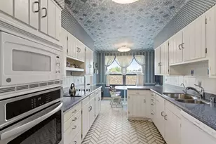 1501 N State Pkwy, Chicago, IL 60610 - Photo 13