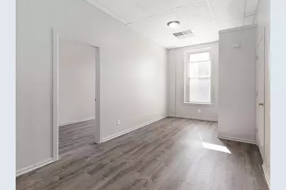 73 S Main Street #2R, Oswego, IL 60543 - Photo 3