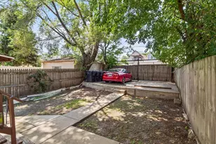1922 N Central Park Ave, Chicago, IL 60647 - Photo 29