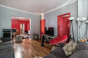 1922 N Central Park Ave, Chicago, IL 60647 - Photo 15