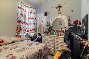 1922 N Central Park Ave, Chicago, IL 60647 - Photo 5
