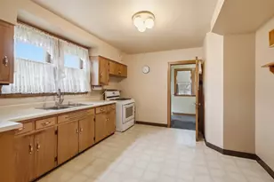 13114 S Brandon Ave, Chicago, IL 60633 - Photo 13