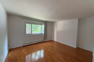 677 S River Rd, Des Plaines, IL 60016 - Photo 13