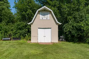 25 Woodcrest Dr, Geneseo, IL 61254 - Photo 33