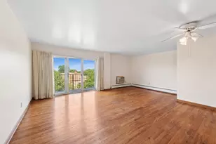 1567 Ridge Ave, Evanston, IL 60201 - Photo 3