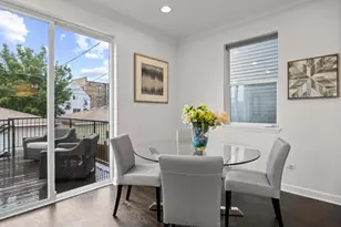 2911 N Richmond St, Chicago, IL 60618 - Photo 11