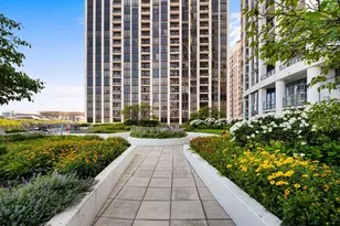 1235 S Prairie Ave, Chicago, IL 60605 - Photo 27