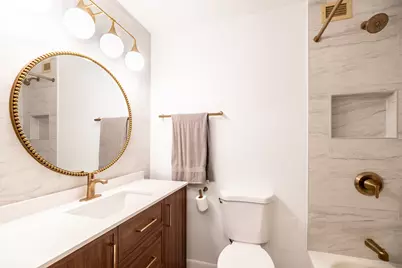 1030 N State Street #11M, Chicago, IL 60610 - Photo 11