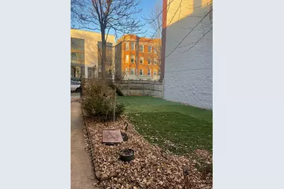 2329 W Huron Street #1B, Chicago, IL 60612 - Photo 19