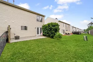 3183 Impressions Dr, Lake in the Hills, IL 60156 - Photo 25
