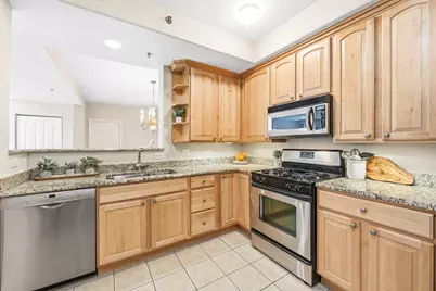543 N Hough Street #104, Barrington, IL 60010 - Photo 13