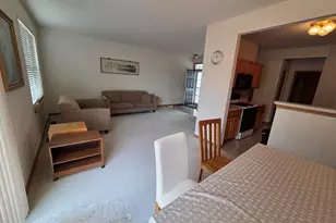 542 Peregrine Pkwy, Bartlett, IL 60103 - Photo 15