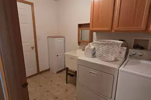 542 Peregrine Pkwy, Bartlett, IL 60103 - Photo 13