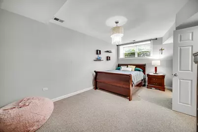 4027 N Mozart Street #1, Chicago, IL 60618 - Photo 15