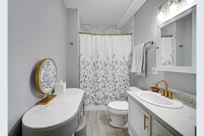 4027 N Mozart Street #1, Chicago, IL 60618 - Photo 13