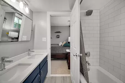 4027 N Mozart Street #1, Chicago, IL 60618 - Photo 19