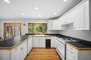 132 Wagon Wheel Ln, Barrington, IL 60010 - Photo 5