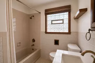 442 W 126th St, Chicago, IL 60628 - Photo 11
