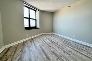 3660 N Lake Shore Dr, Chicago, IL 60613 - Photo 17