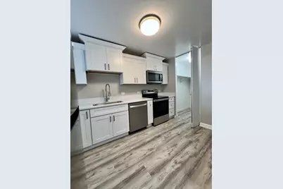 3660 N Lake Shore Drive #2513, Chicago, IL 60613 - Photo 11