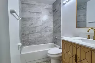 3660 N Lake Shore Dr, Chicago, IL 60613 - Photo 13