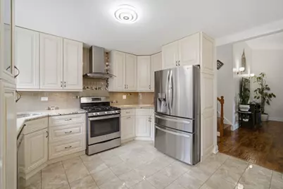 7006 W Carol Avenue, Niles, IL 60714 - Photo 9