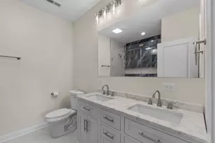 4447 S Calumet Ave, Chicago, IL 60653 - Photo 19