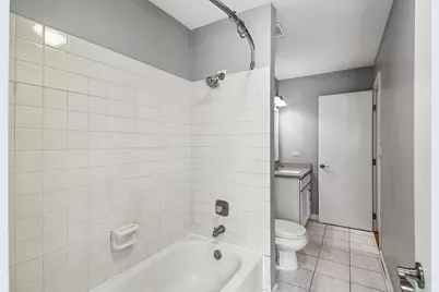 702 Buffalo Circle, Carol Stream, IL 60188 - Photo 23
