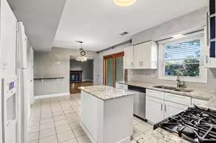 702 Buffalo Cir, Carol Stream, IL 60188 - Photo 21